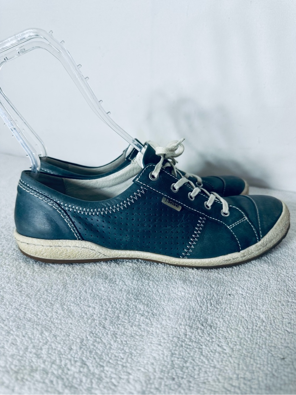 Josef Seibel Caspian Ocean Blue Distressed Leather Low Top Sneakers 42